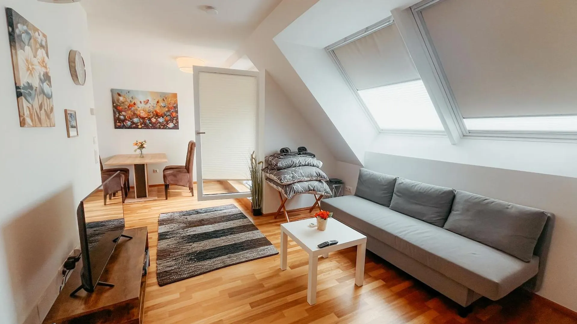 Danube Rooftop Apartment 15 Wenen